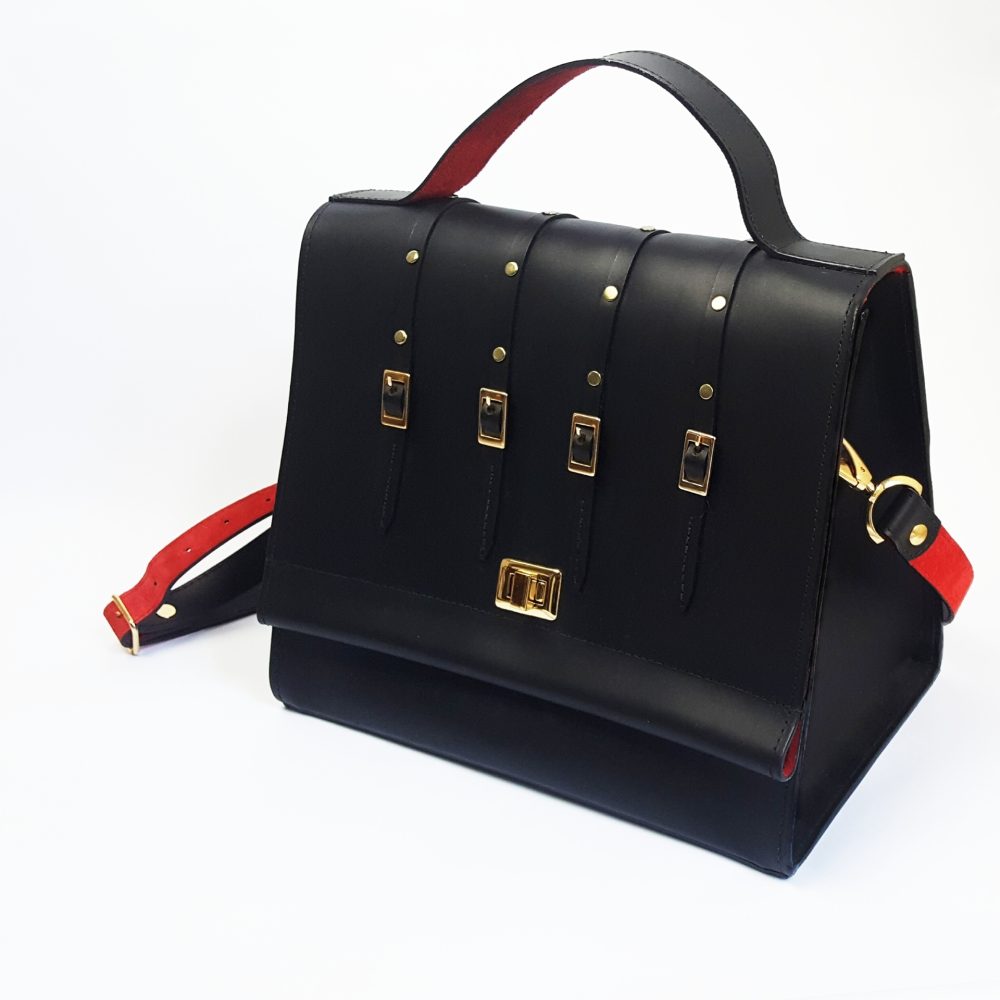 Moqueen_firtessa_bag_side
